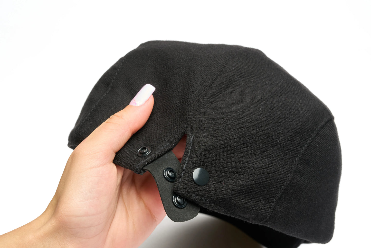 Bască bărbați din bumbac, reglabilă cu capse, model Belmont, culoare negru, sistem închidere.