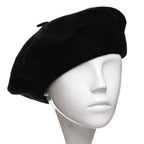 Bereta damă franțuzească pe culoarea negru.