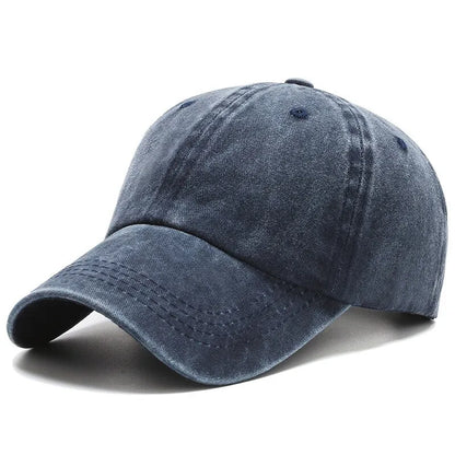 Șapcă unisex din bumbac în stil washed denim pe culoarea bleumarin.
