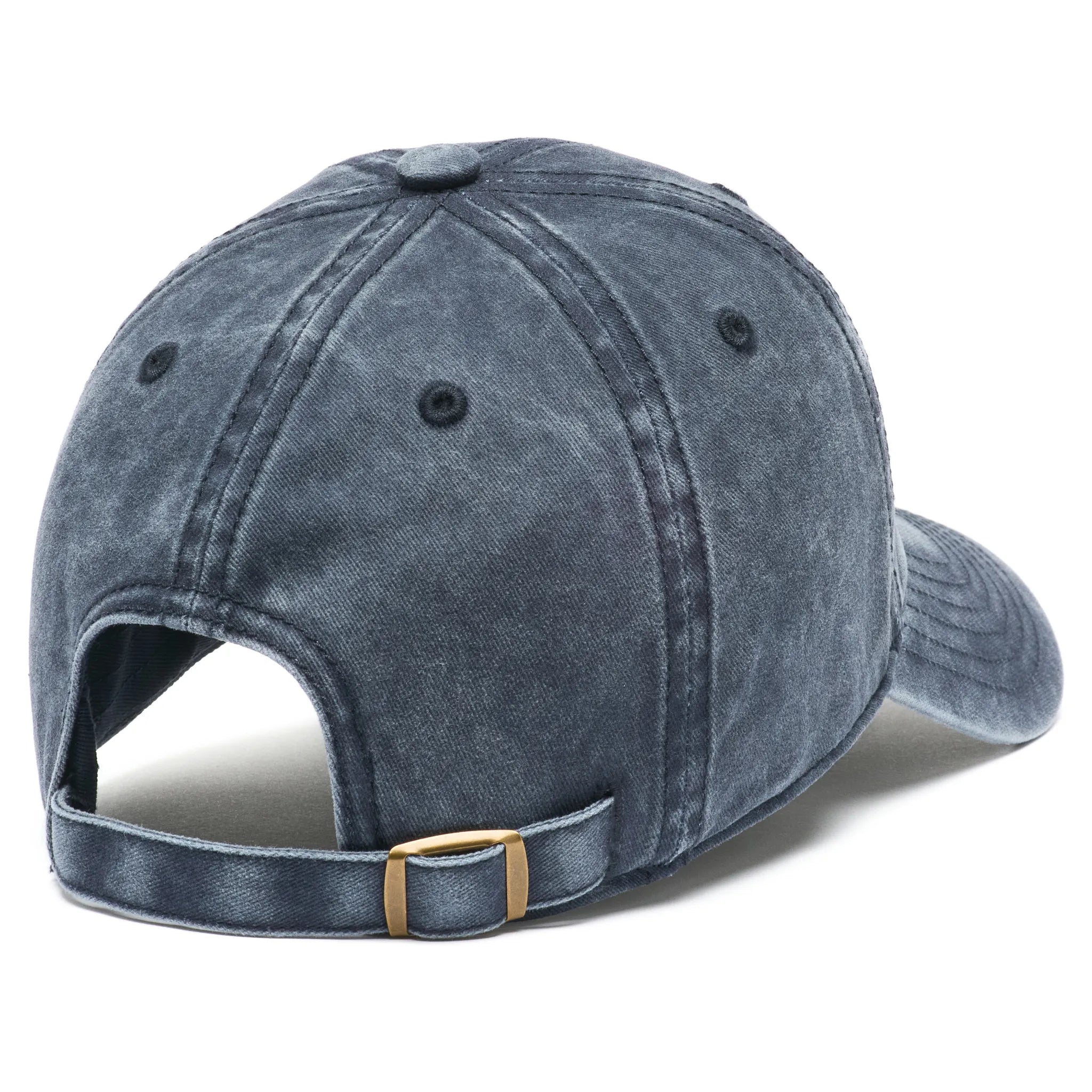 Șapcă bărbătească din 100% bumbac dens, cu aspect washed, bleumarin, cataramă metalică solidă.