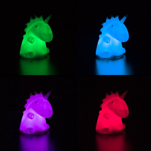Lampa Unicorn Multicolora in toate secventele posibile: verde, albastru, mov si rosu.